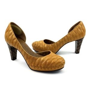 Anthropologie Schuler & Sons Quilted Waving Grains Heels